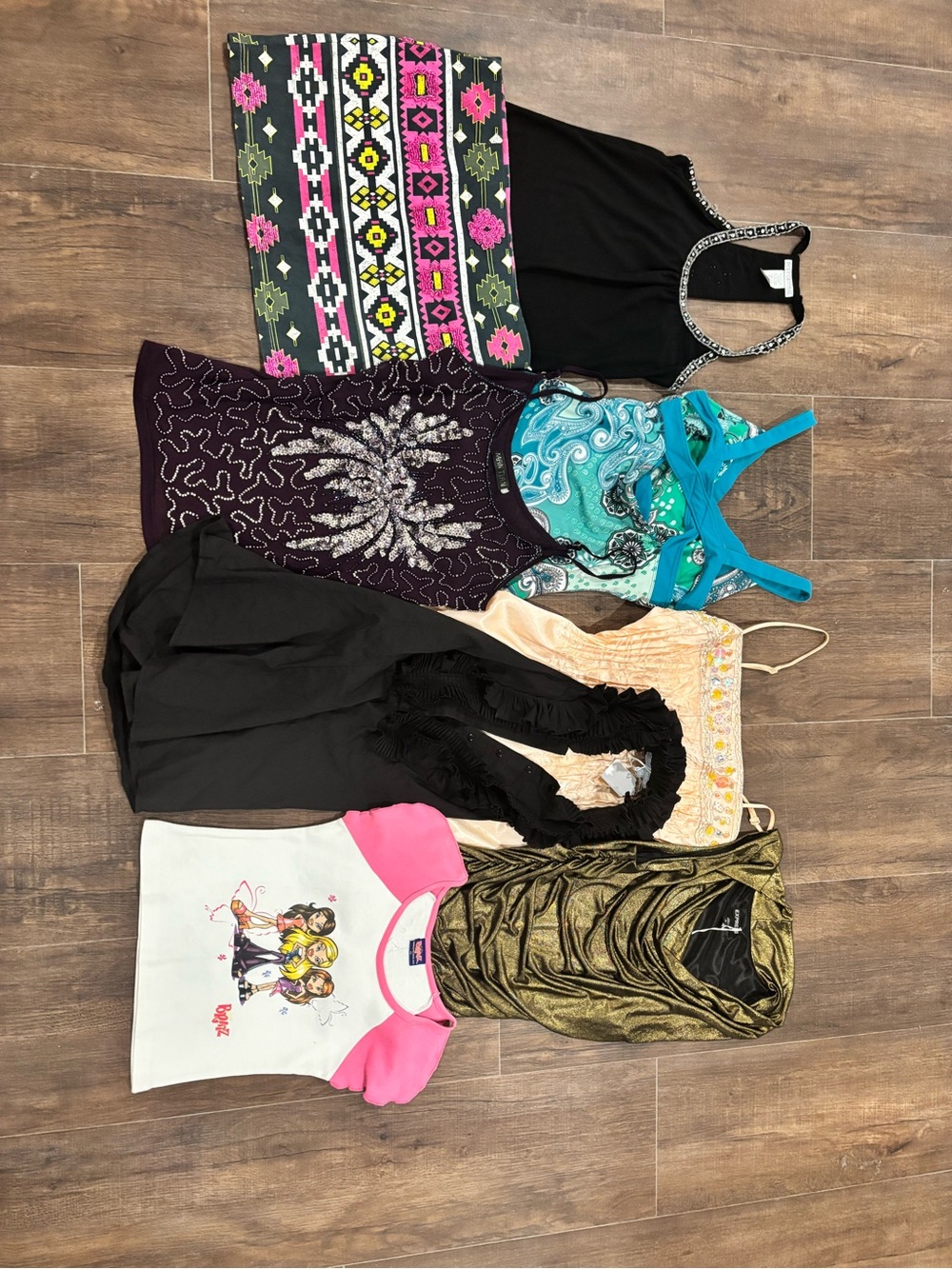 Y2K bundle 25 pieces some dead stock new with tags beaded Y2K lot sale